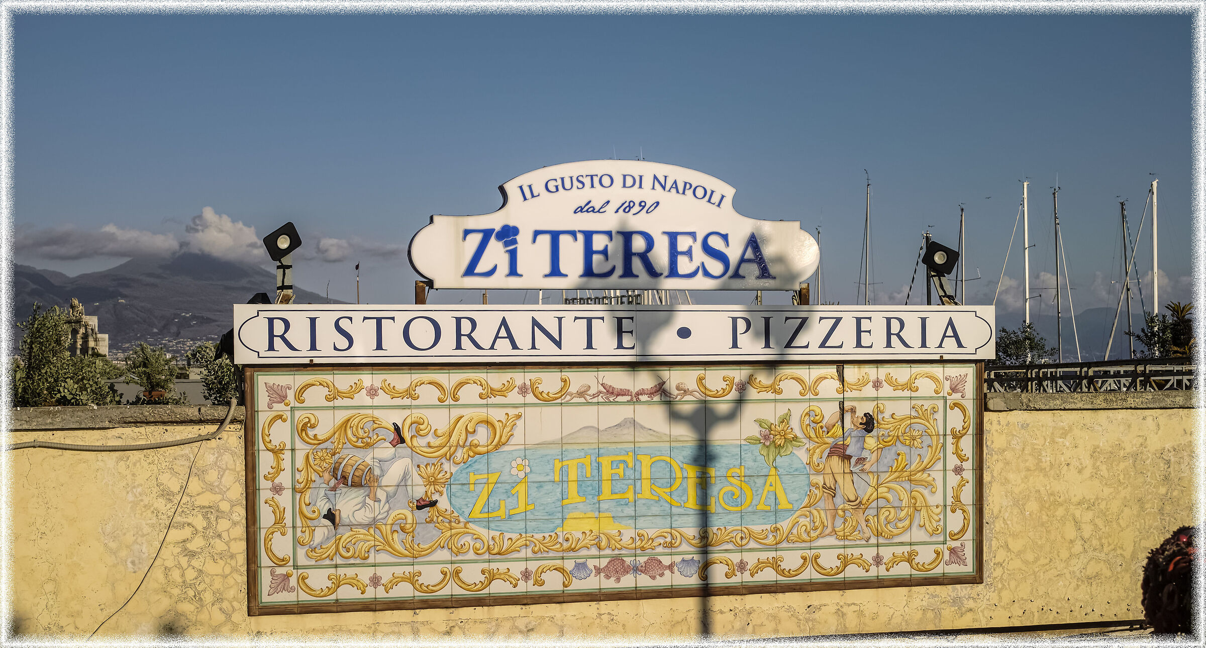 Napoli - Zi Teresa, un nome, sinonimo di ristorazione...