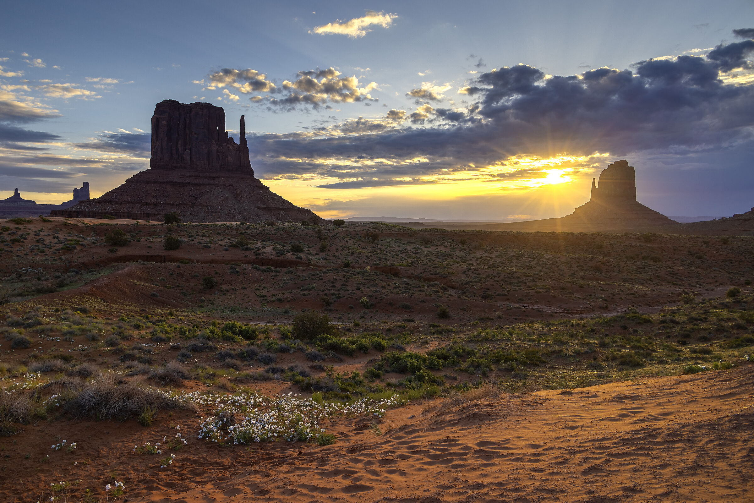 Monument Valley all'alba...