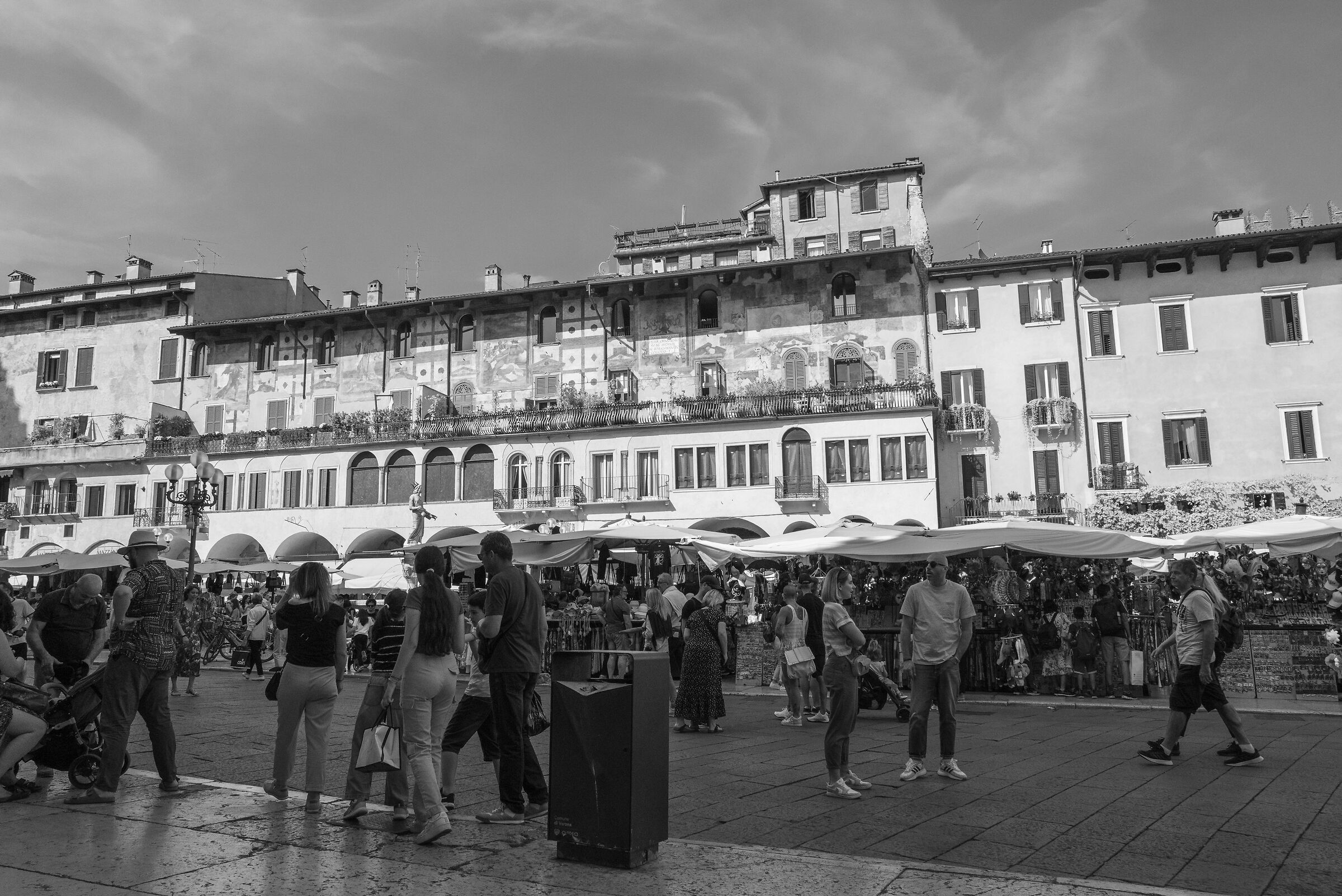 Verona Piazza Erbe...