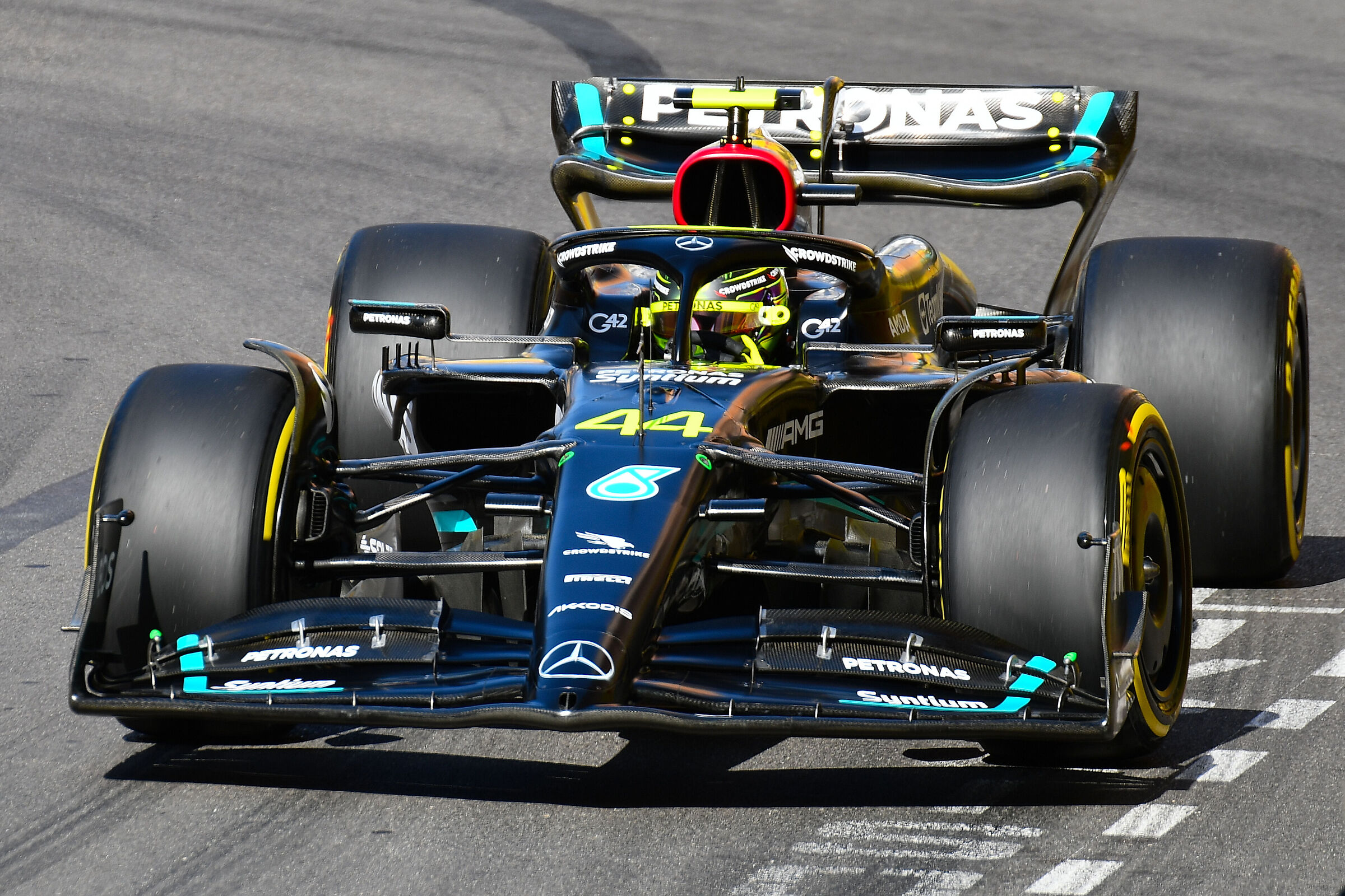 2023 - Lewis Hamilton Mercedes #44...