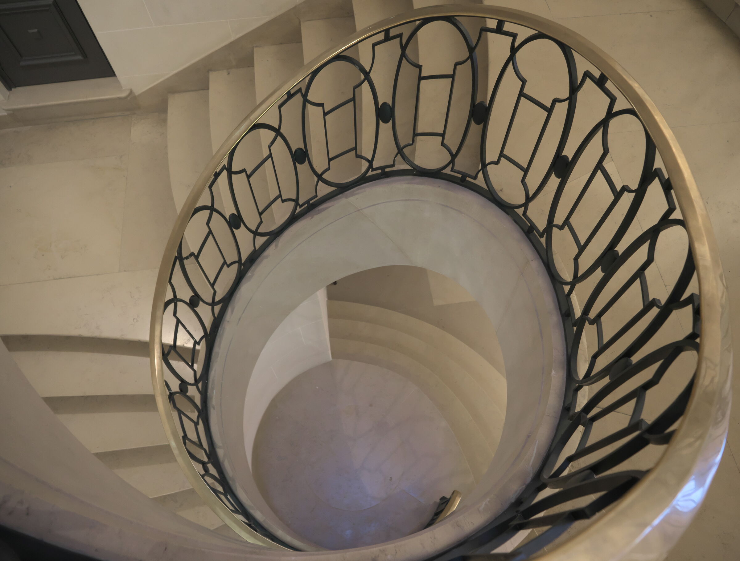 Bibliothèque National - Spiral staircase ...