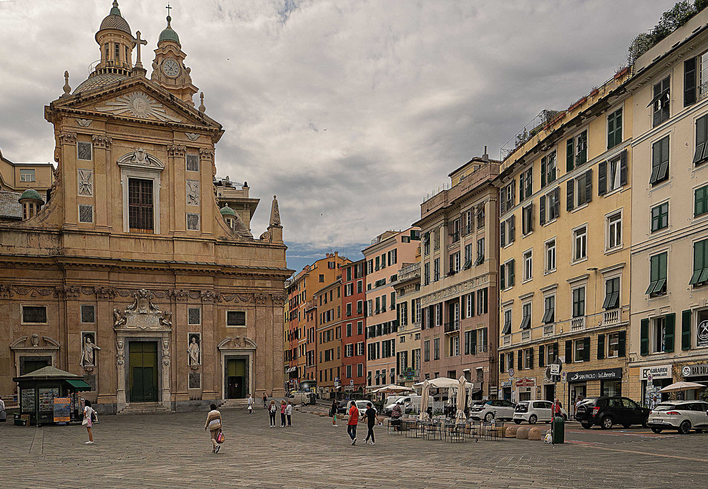 Genoa - Piazza Matteotti - Church of the Gesù...