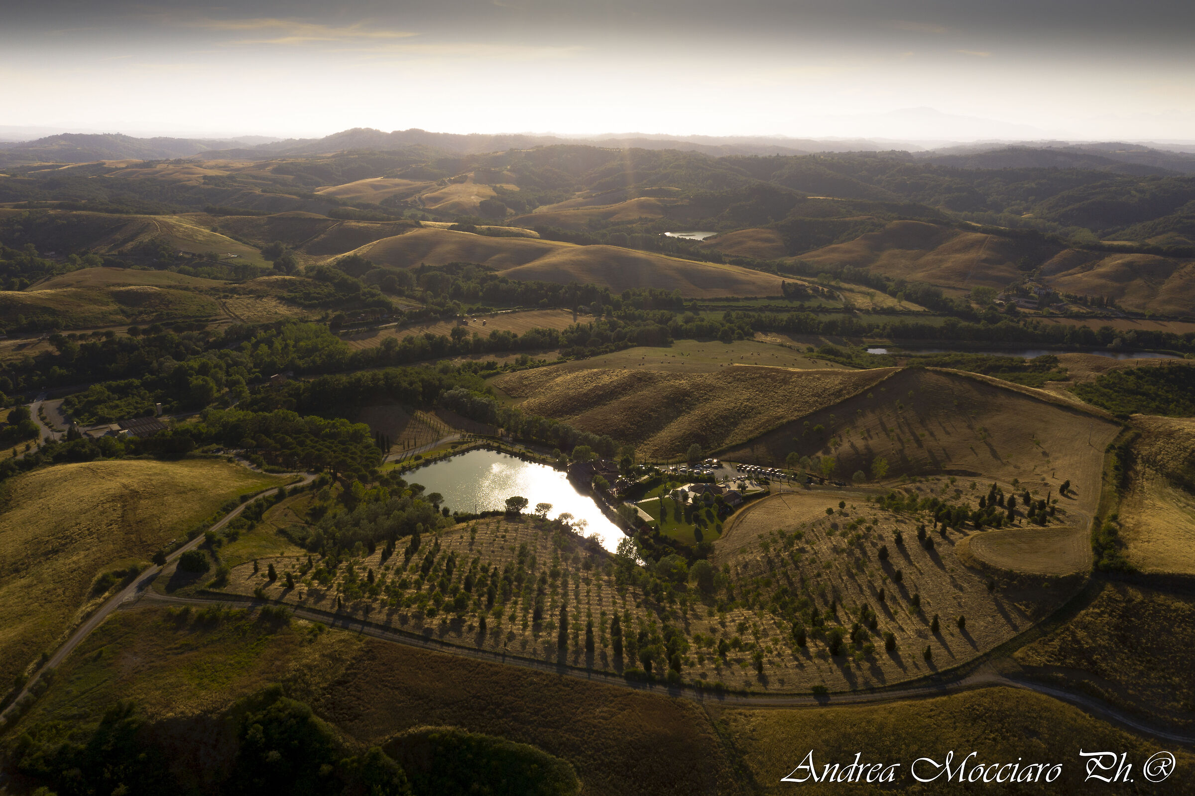 Sinuous and soft Tuscan hills......