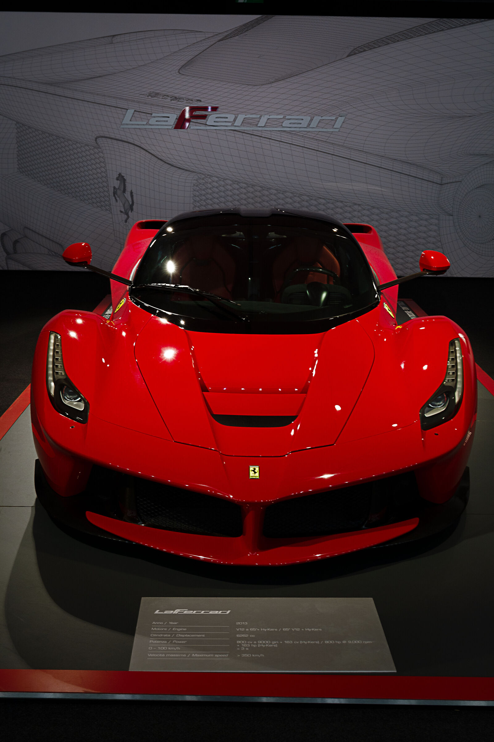 Ferrari LaFerrari...