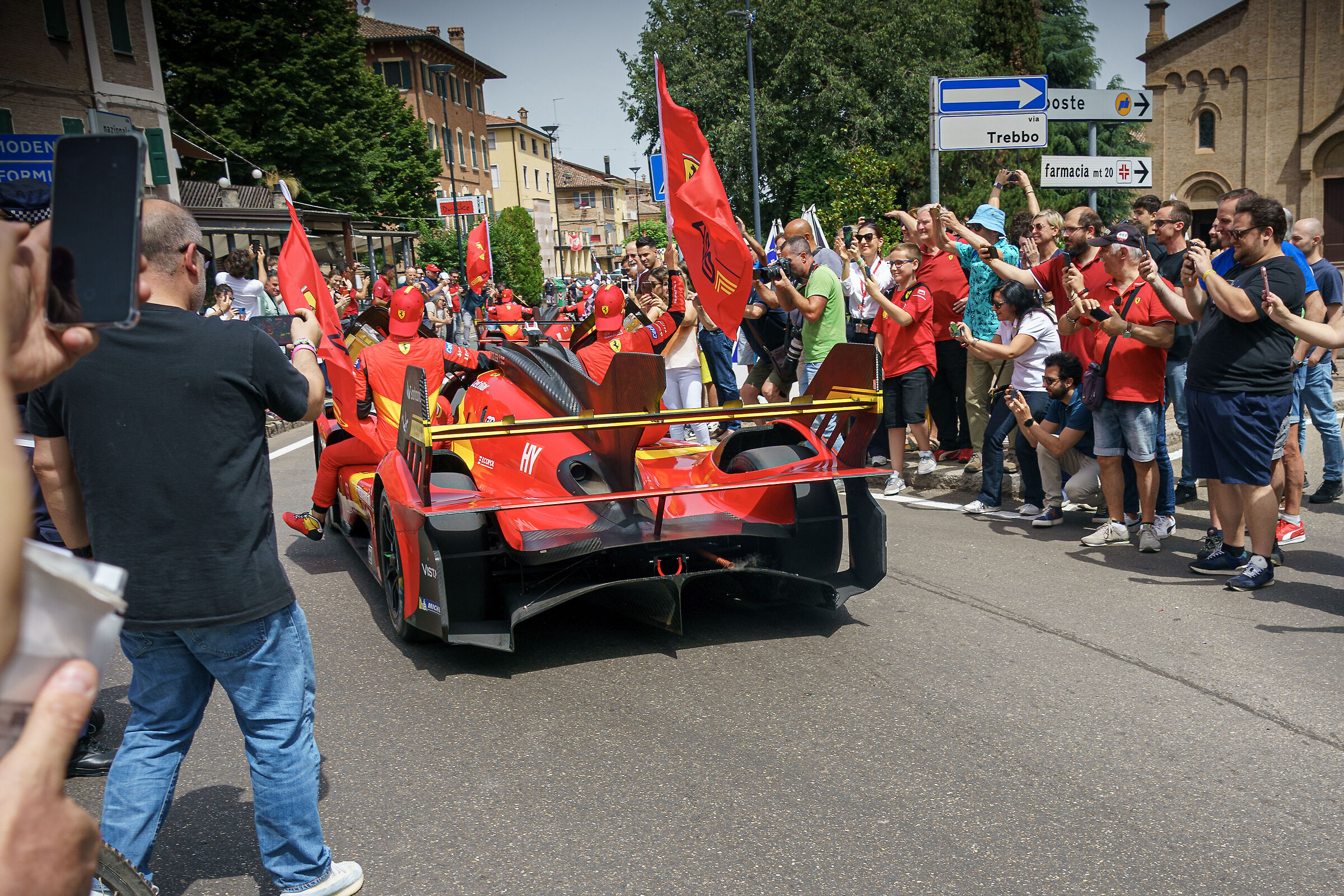 In Maranello with the winning Ferraris at Le Mans...