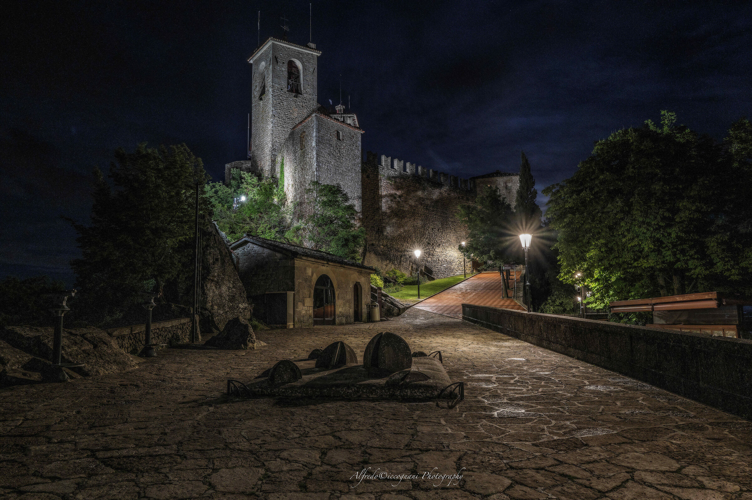 Torre guaita- San Marino...