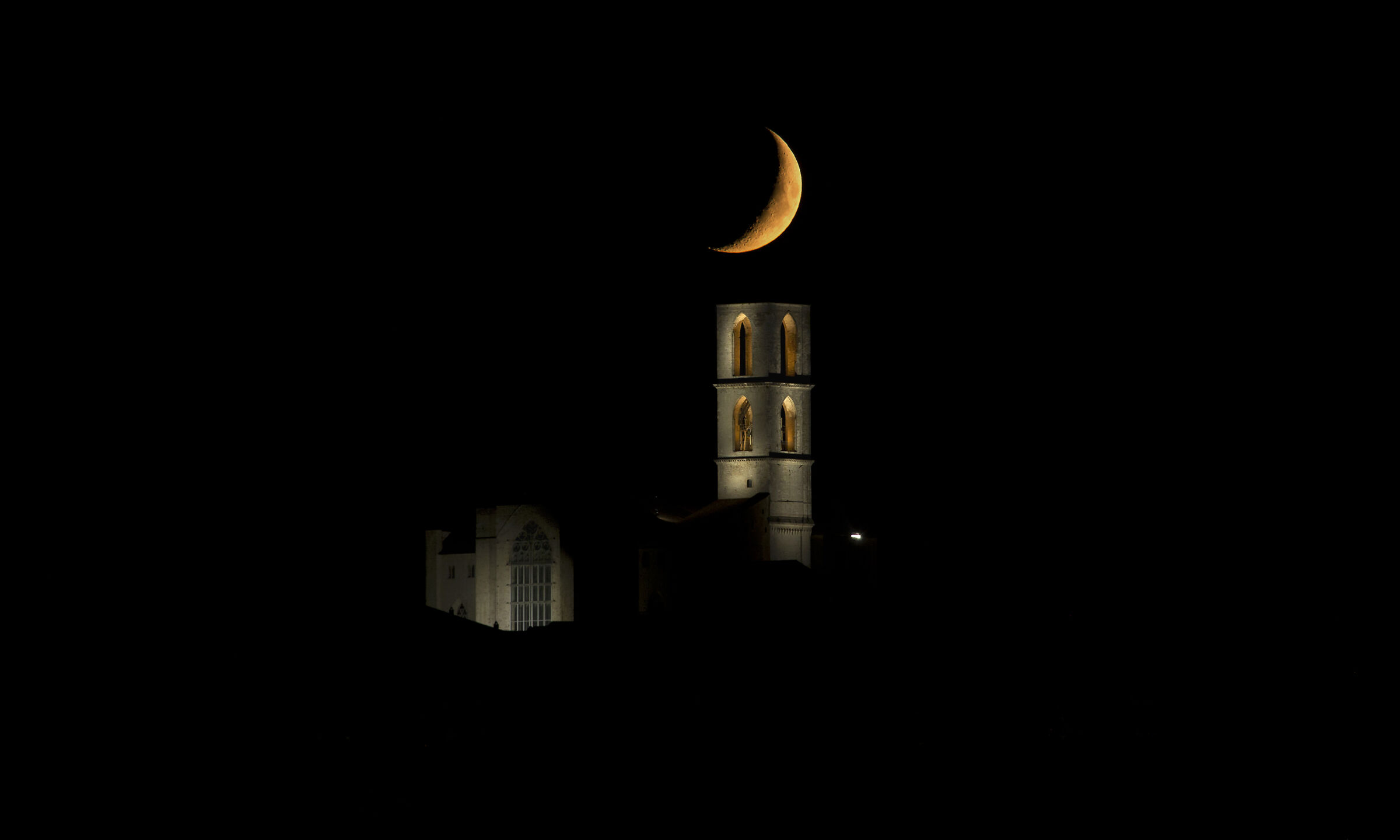 San Domenico e la Luna , Perugia...