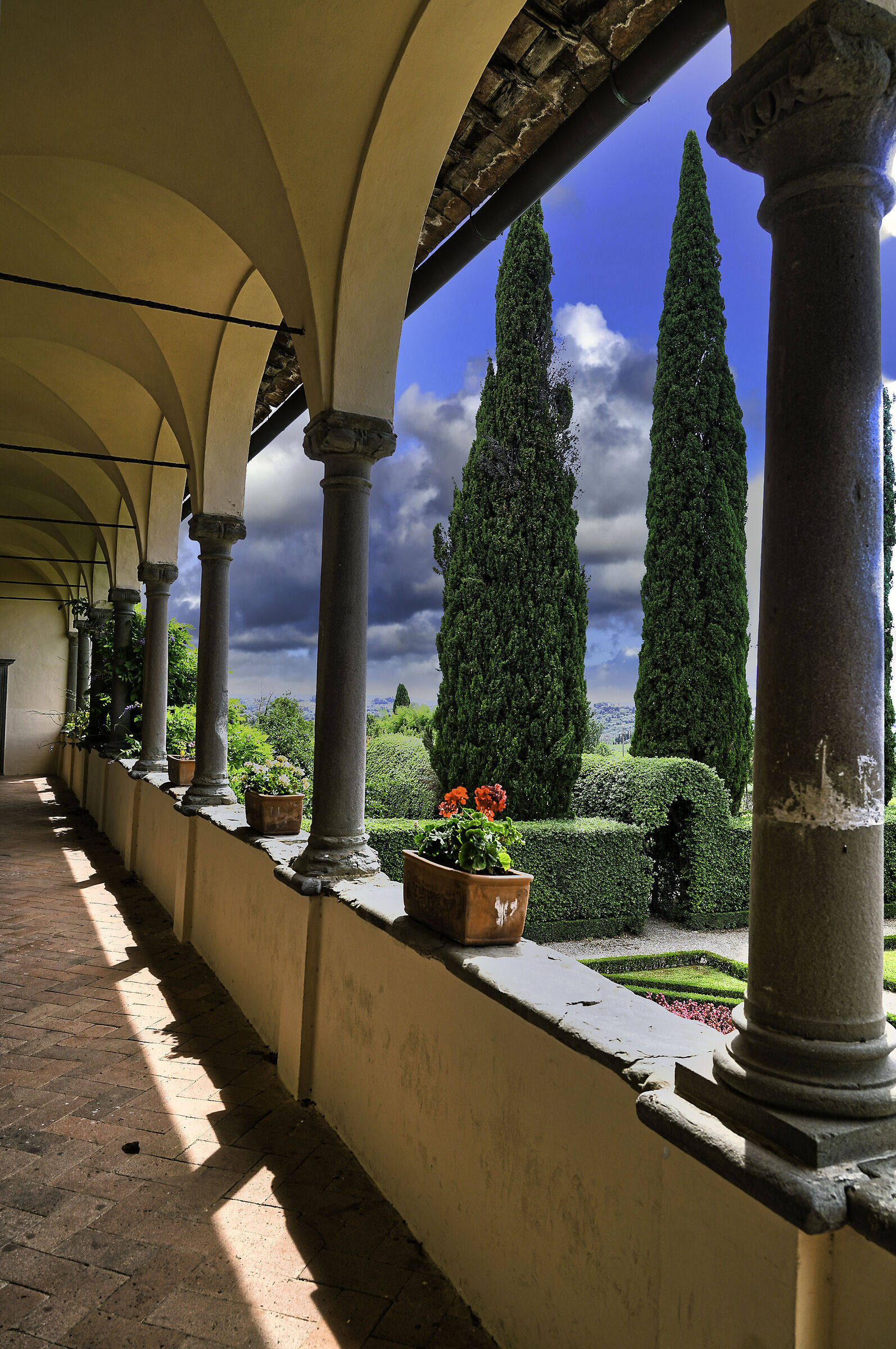 the garden of the Certosa di Pontignano...