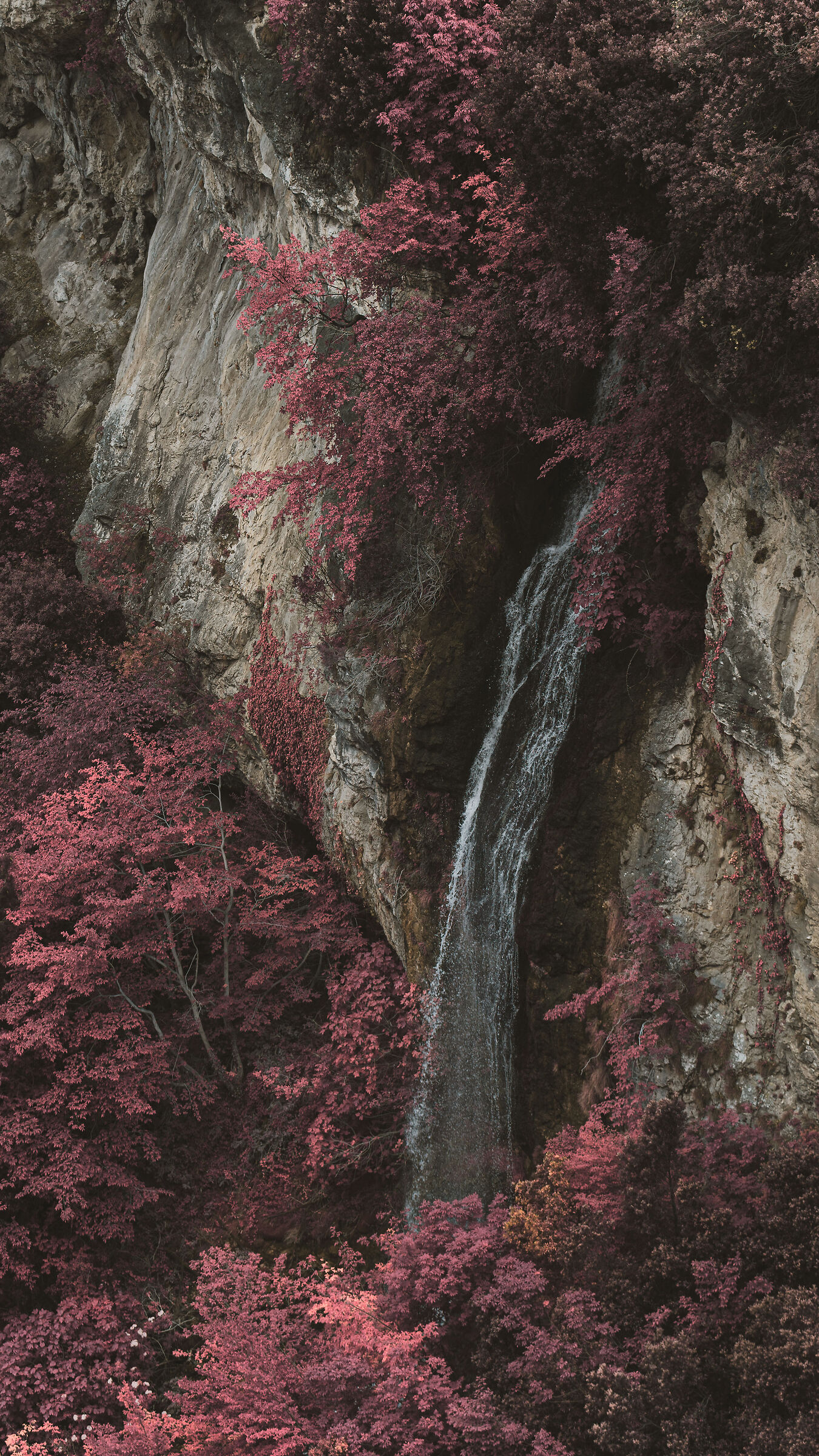 Infrared waterfall ...