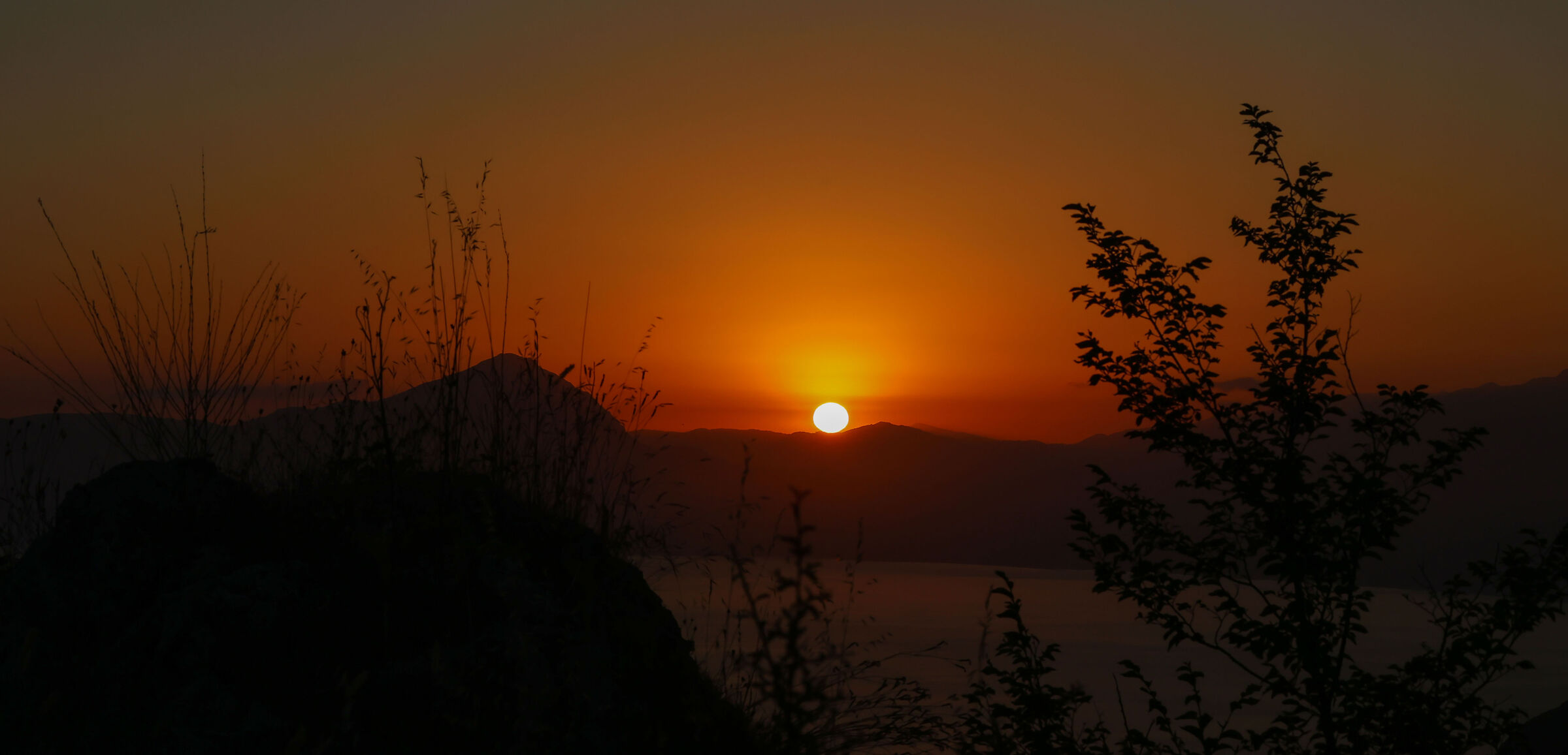 Sunset on the coast of Maratea ...