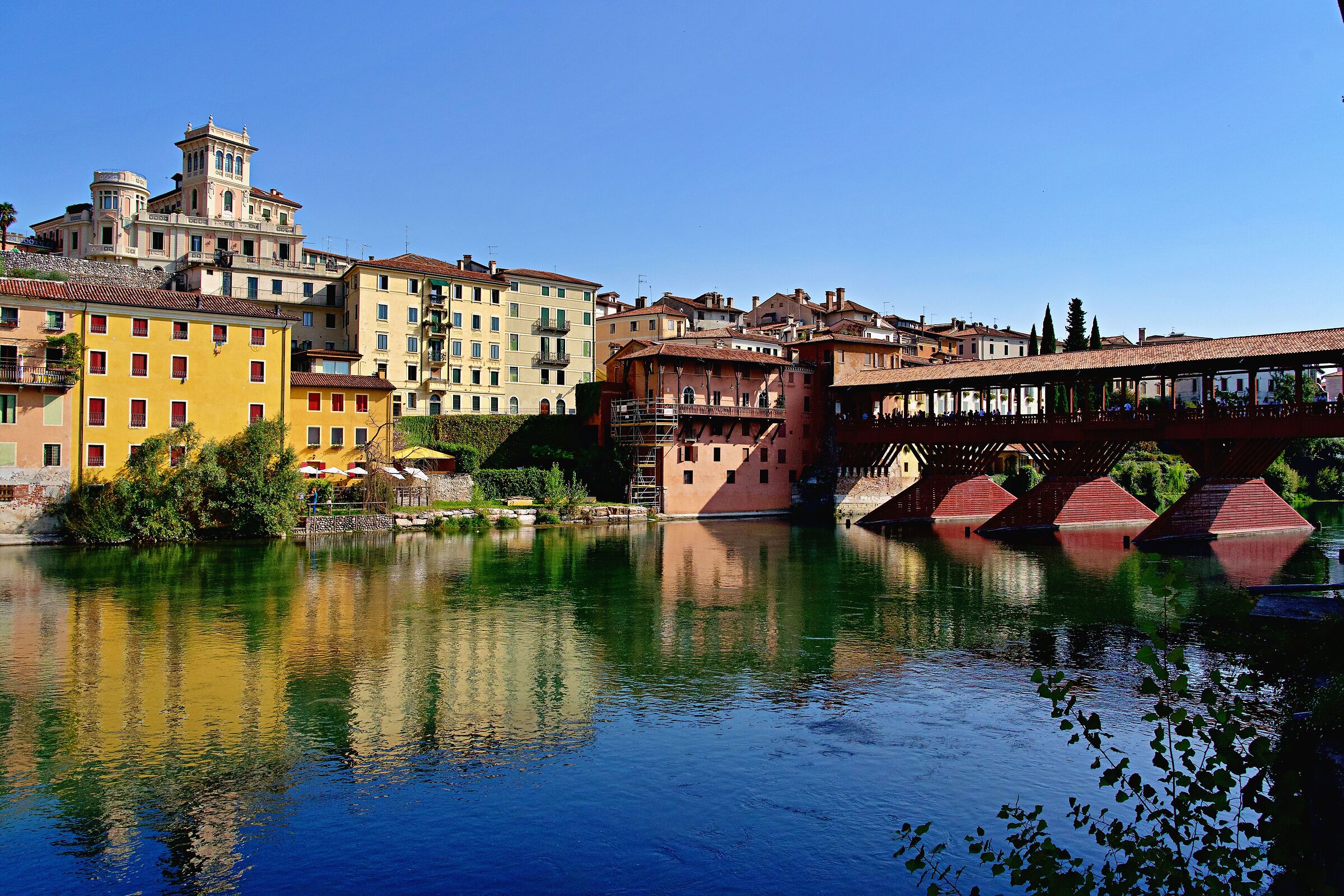 Bassano del grappa "Ponte vecchio sul Brenta"...