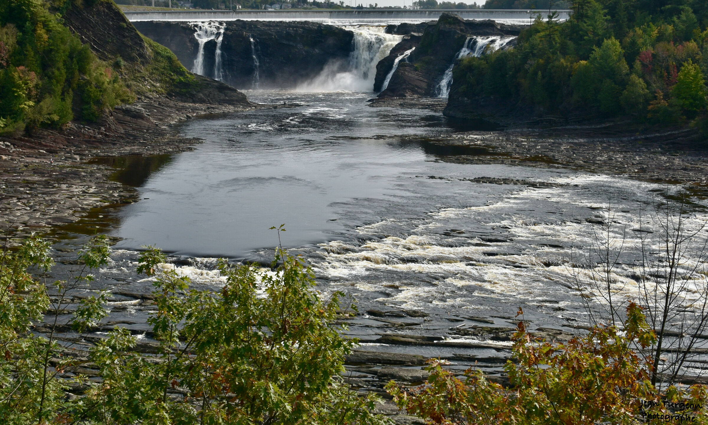 Chaudiere Falls  in the suburbs of Quebec...