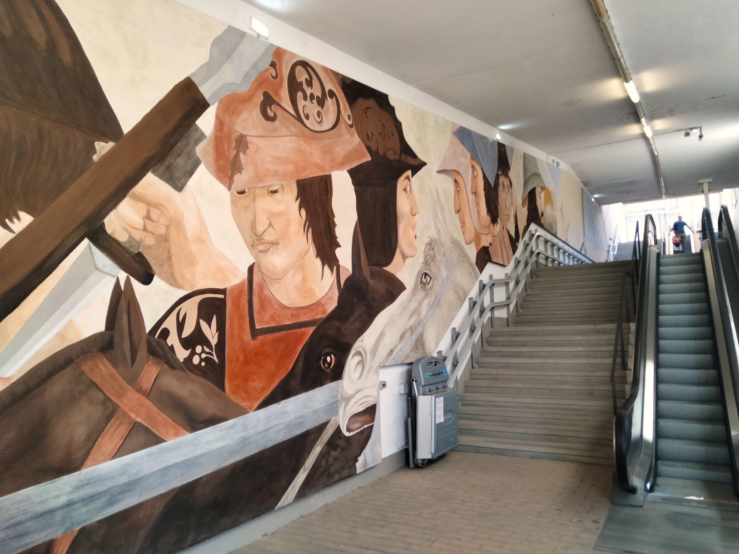 "Murales sulle  scale mobili di Arezzo"...