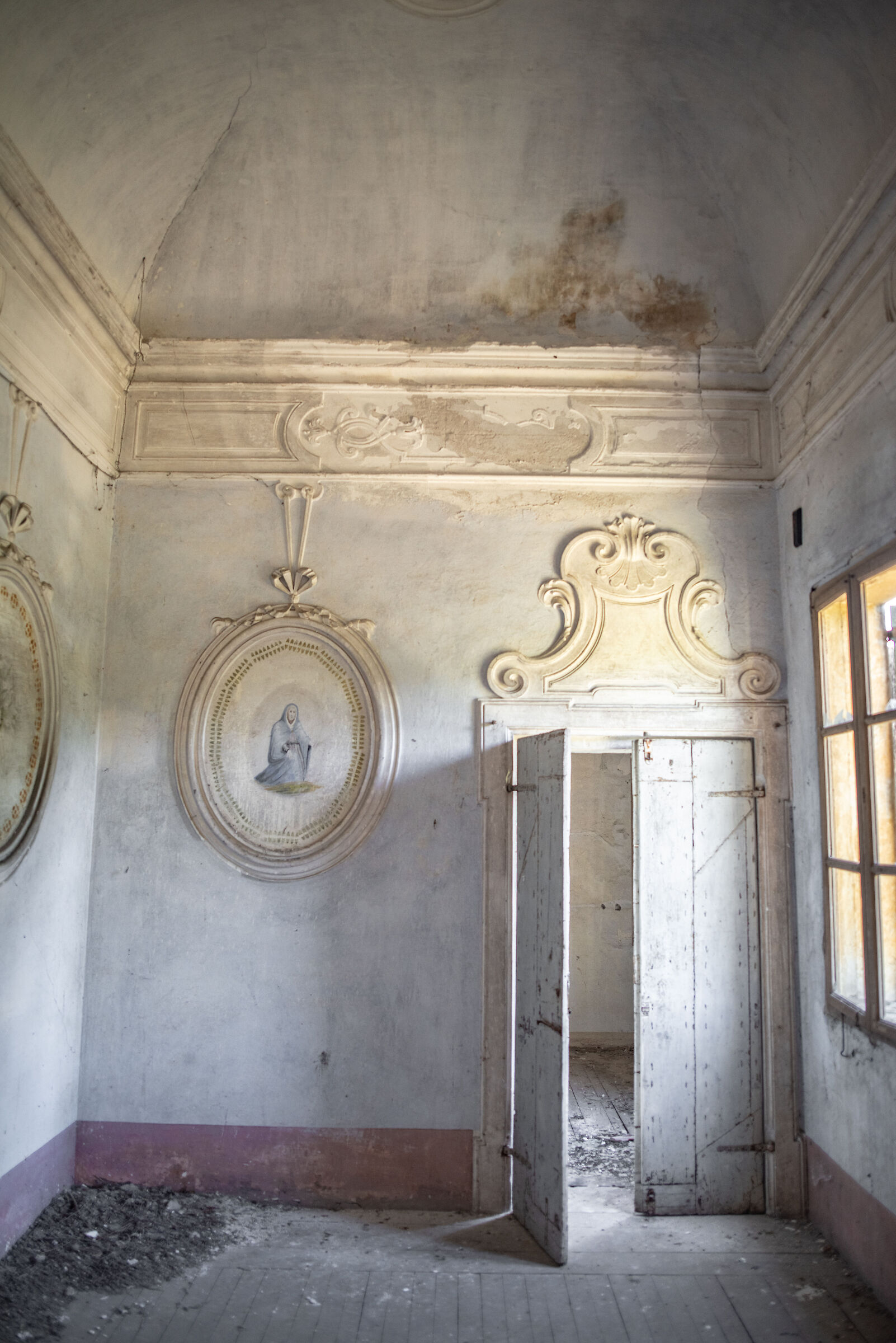 Villa della Dama Bianca, master bedroom...