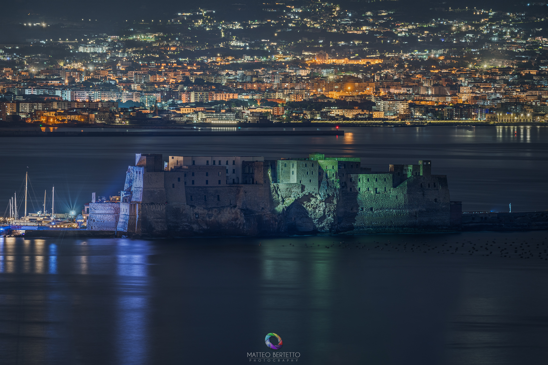 Naples - Castel dell'Ovo...