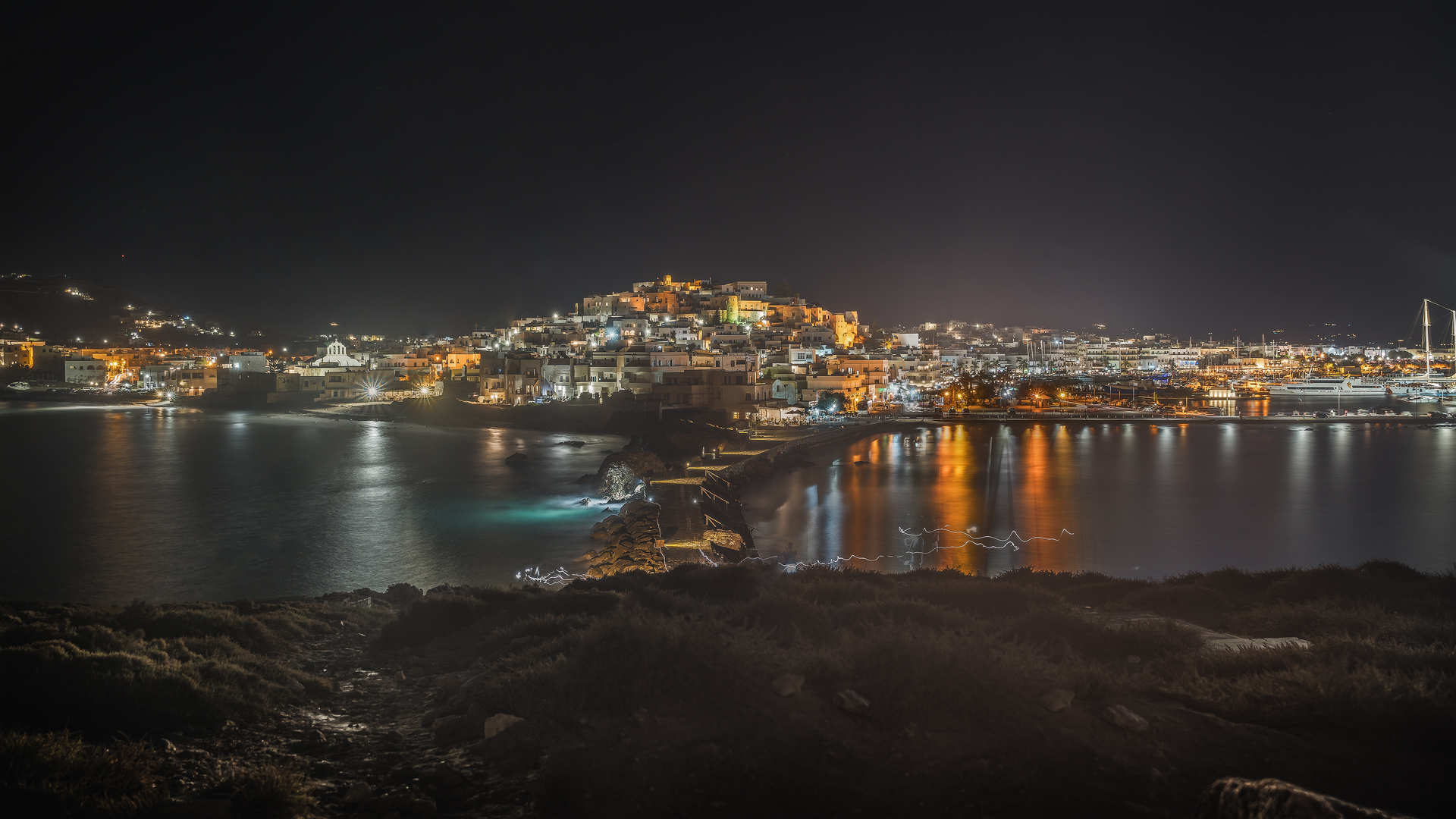 Chora Naxos by night...