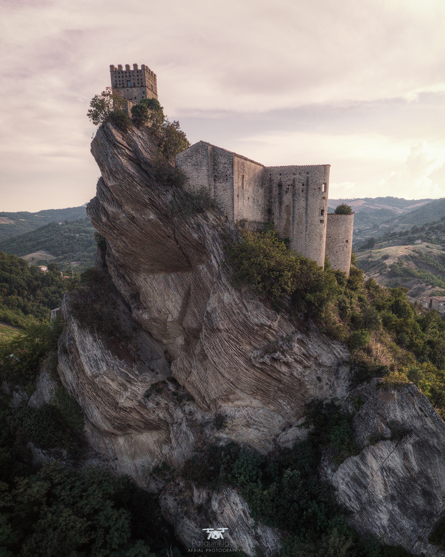 Roccascalegna Castle...