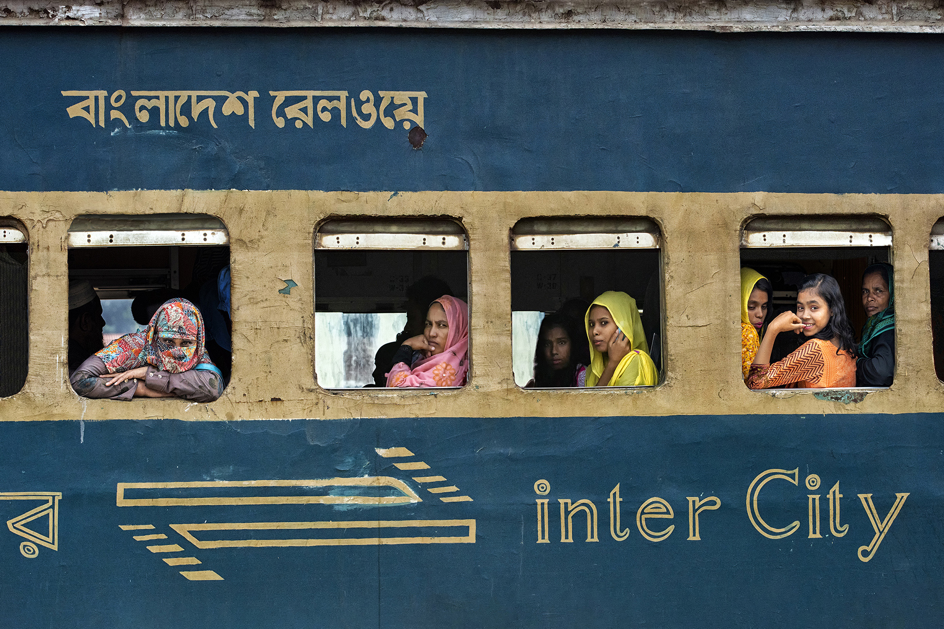Dhaka Train Station...
