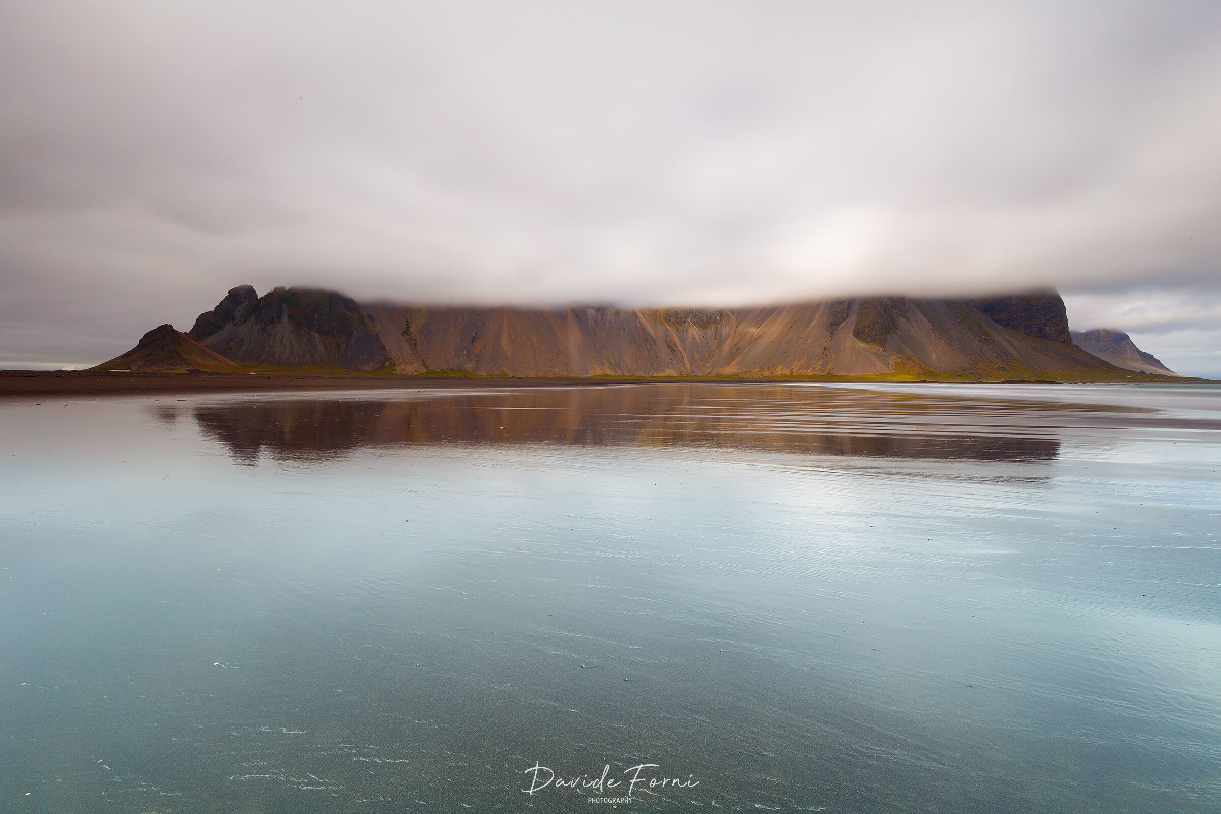 Mirrored "missed" at the Vestrahorn...