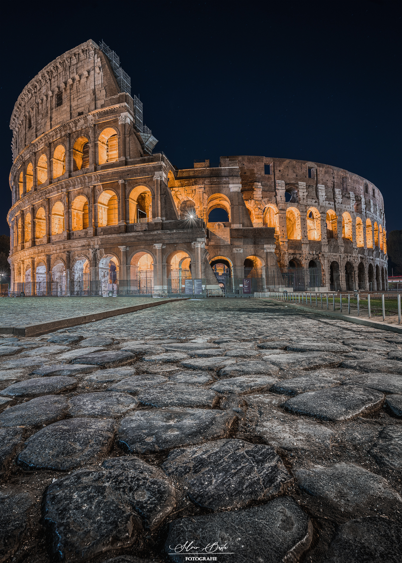 roma  Colosseo...