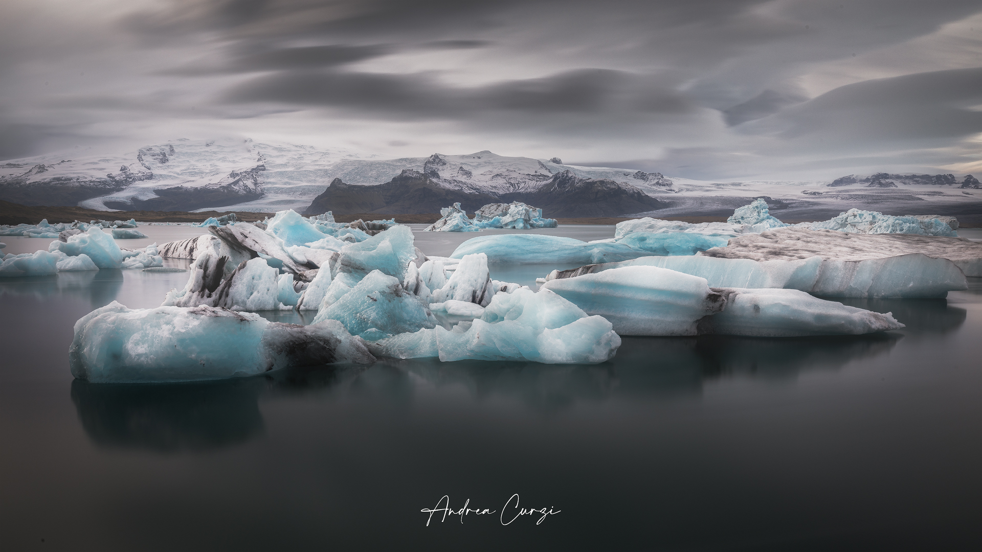 Il ghiacciaio di Jökulsárlón - Islanda...