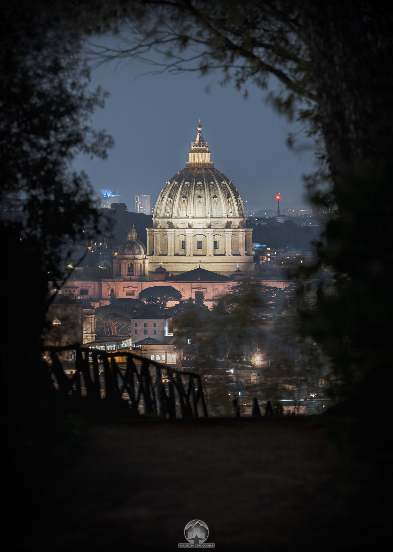 How beautiful you are Rome when it's evening ...