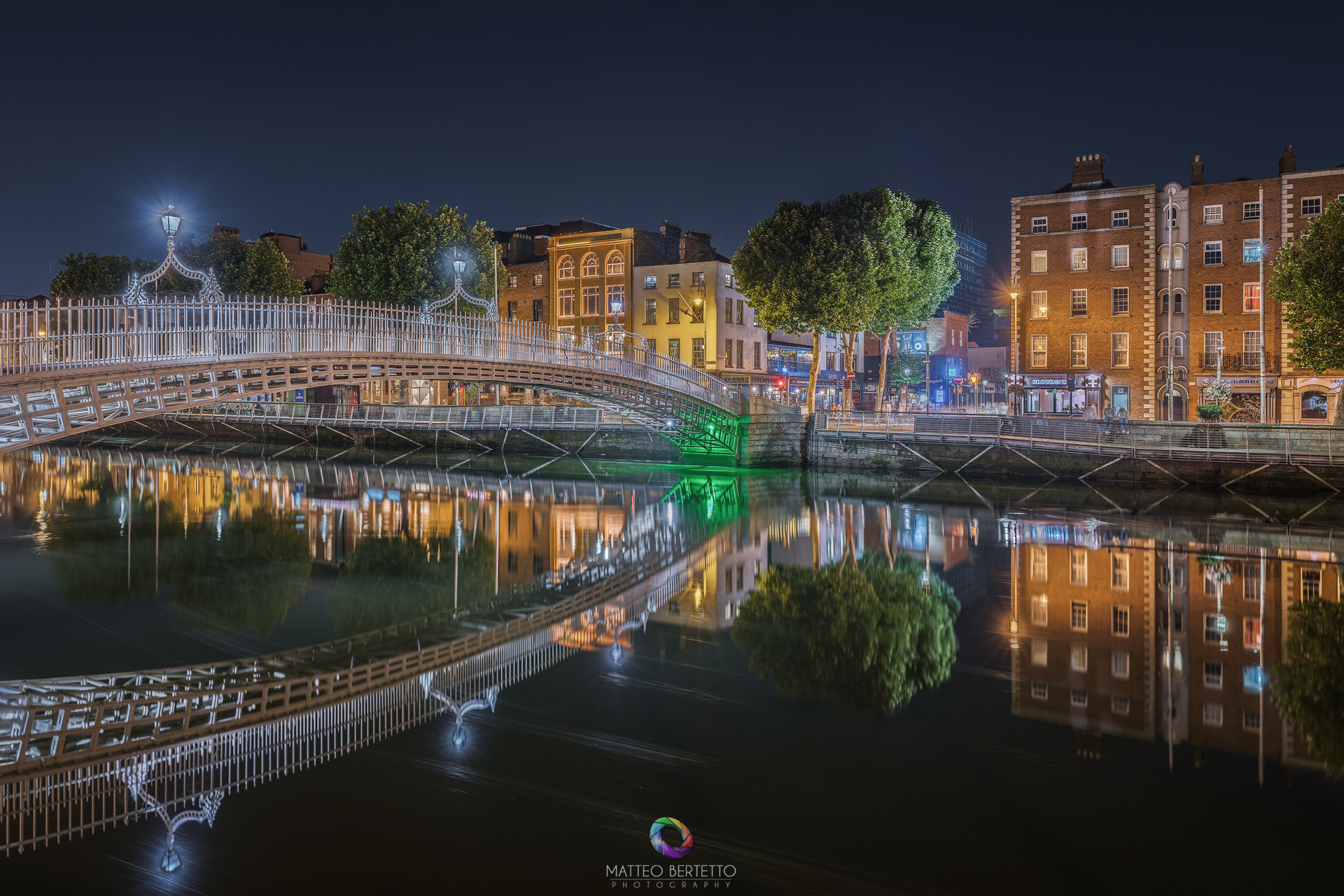 Dublin - Ha'penny Bridge...