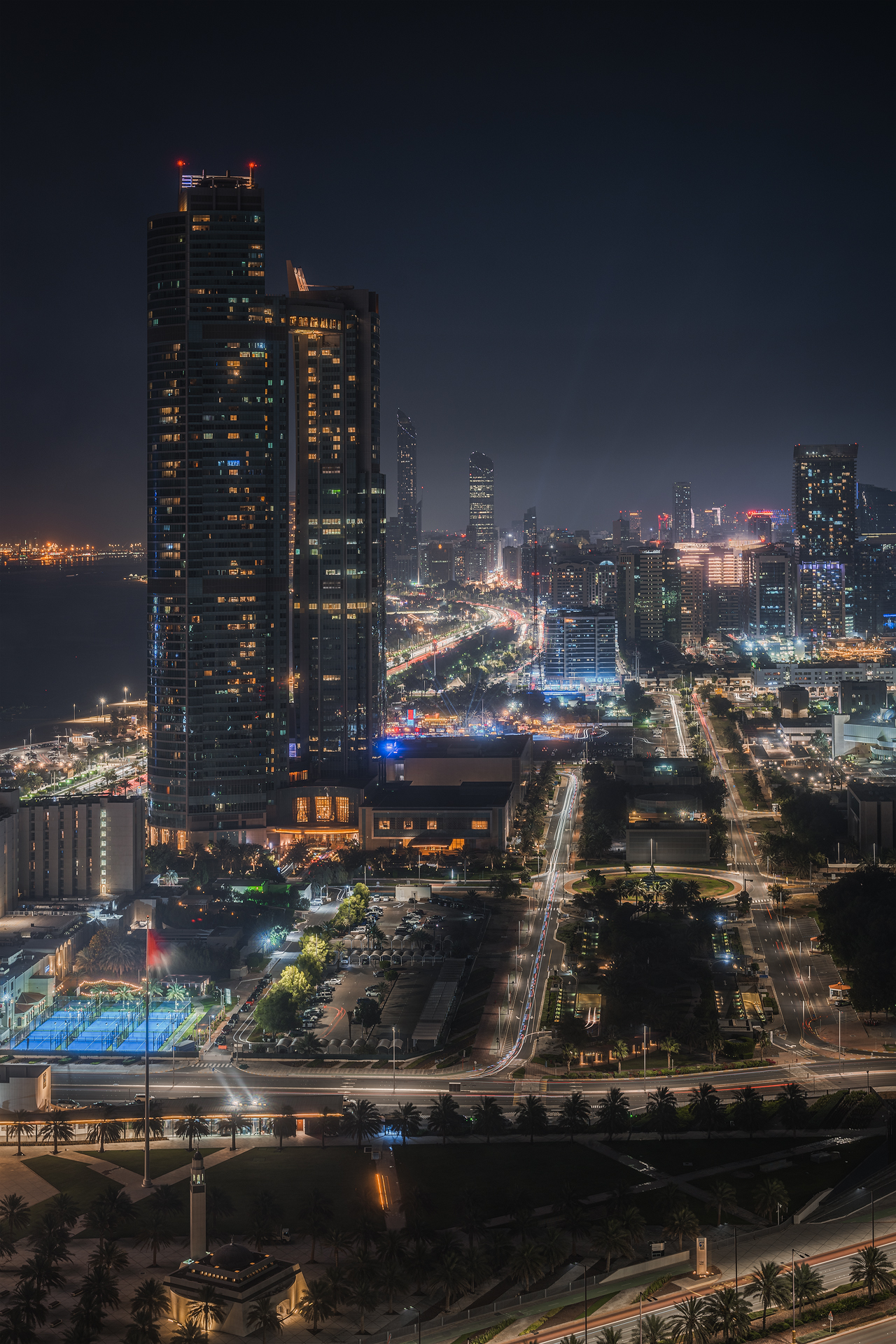 Abu Dhabi by night...