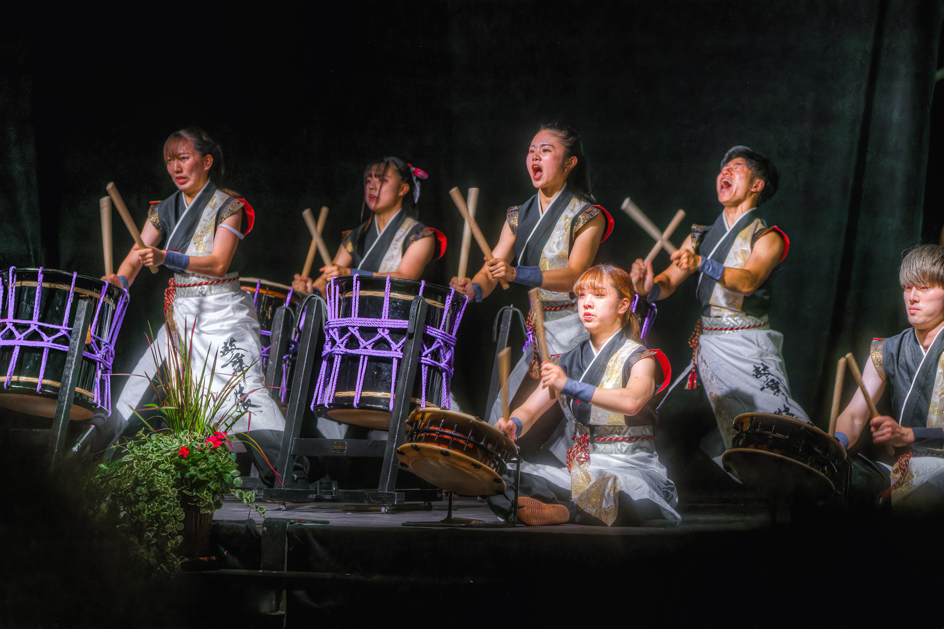 Tamburini giapponesi c/o  Festival folclore Aviano (Pn)...