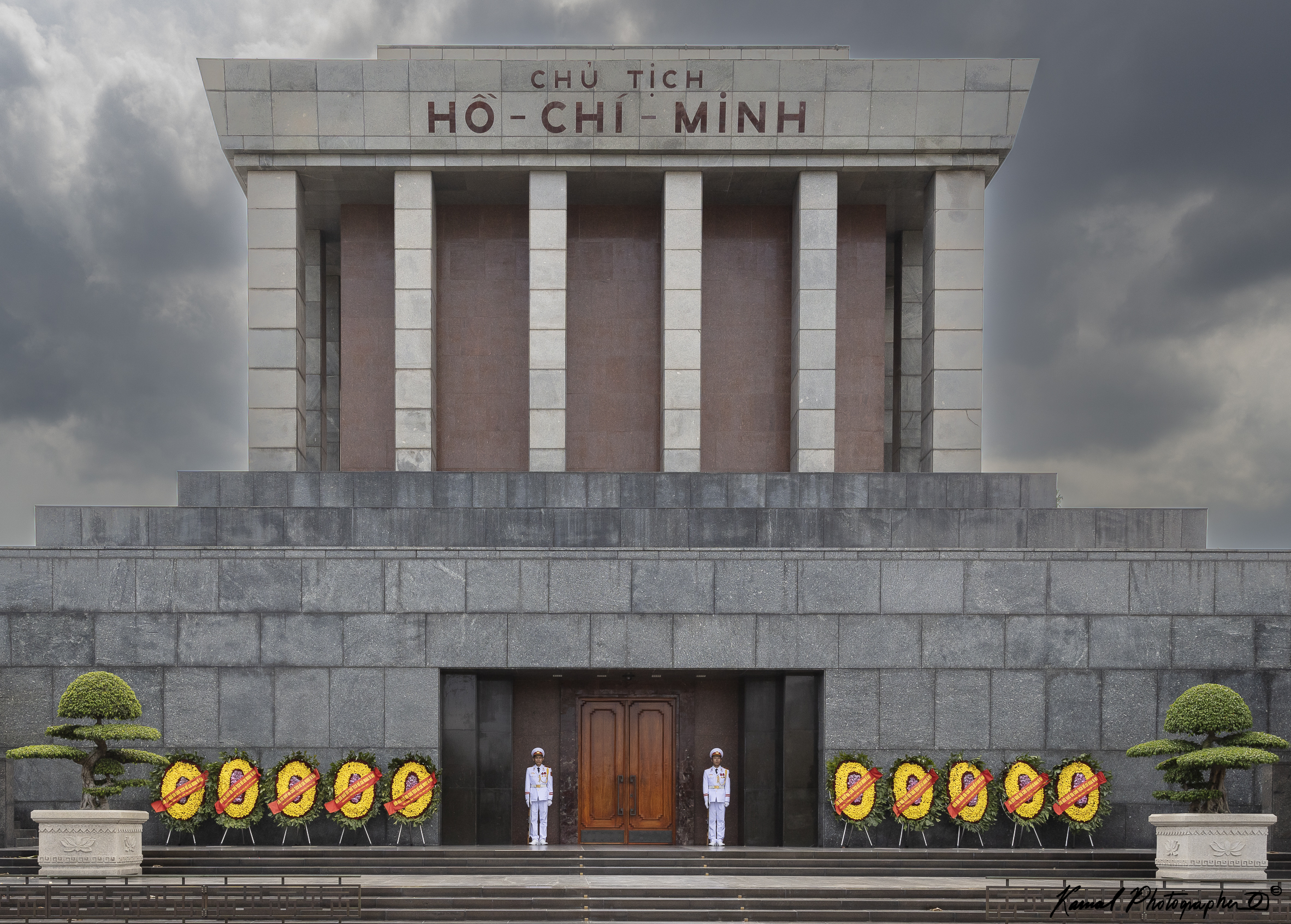 Ho Chi Minh Mausoleum Hanoi...